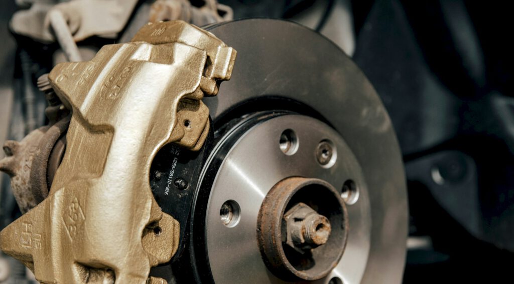Warning Signs Your Car Brakes Need Immediate Attention